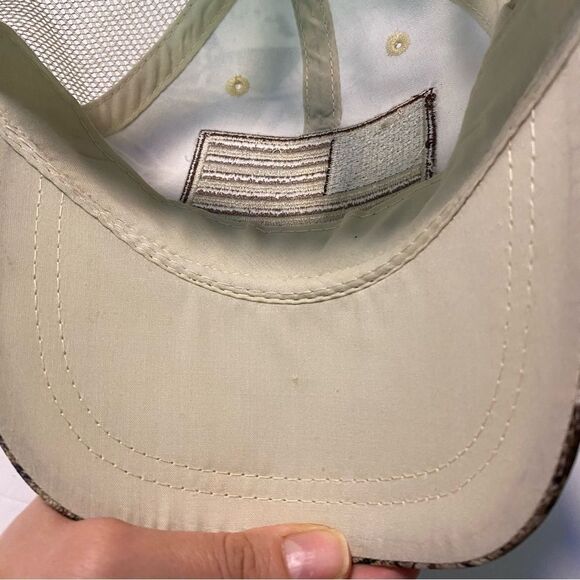 US Flag Trucker Hat mesh Brown Camouflage Infinity Snap Back Cap realtree - Picture 4 of 5